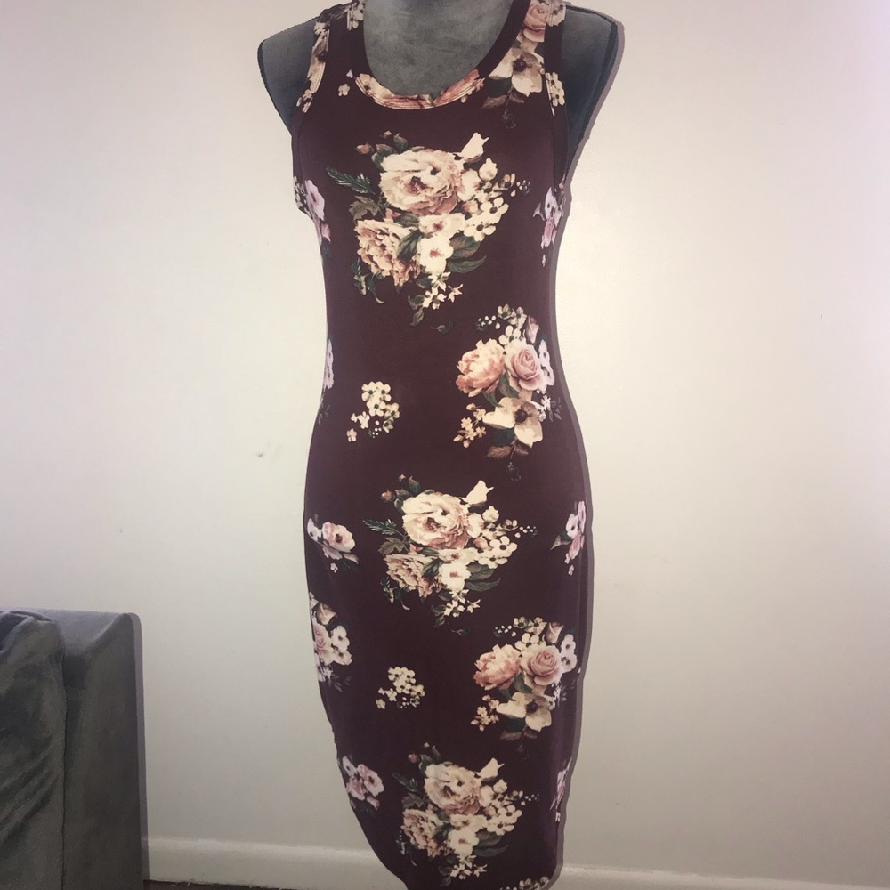 Dress - Picture 3 of 4